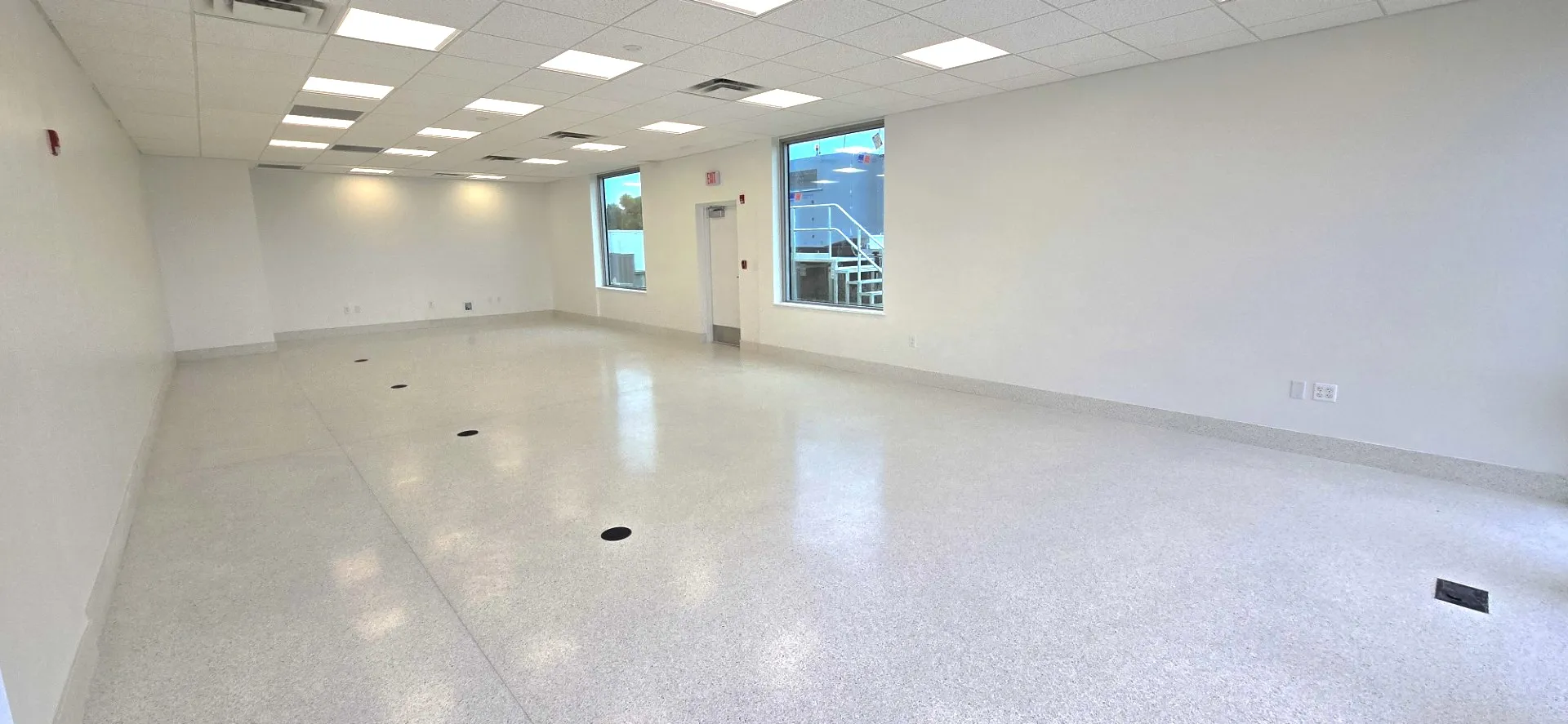 Treasure Coast International Airport - St. Lucie, Fl Photo 3